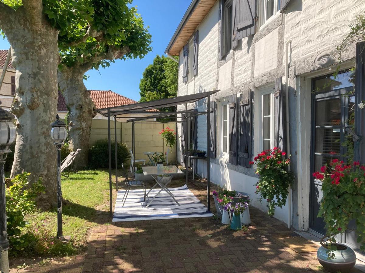 Entre Mer Et Pins Saint-Julien-en-Born Exterior foto